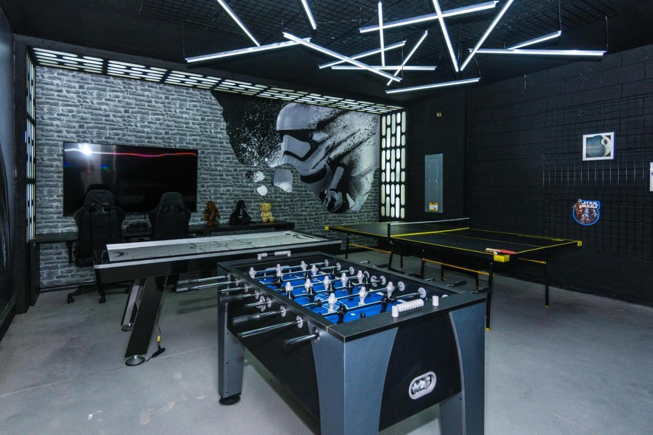 Brand New 9 Bedrooms House With Private Pool, Star Wars Game Room, Theme Rooms And Lake View Sa2145 基西米 外观 照片